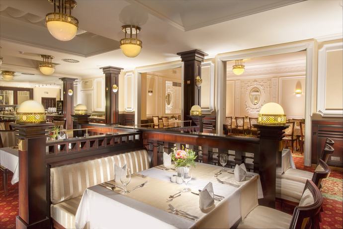 Imagen de la habitación del Hotel Luxury Spa Olympic Palace. Foto 10