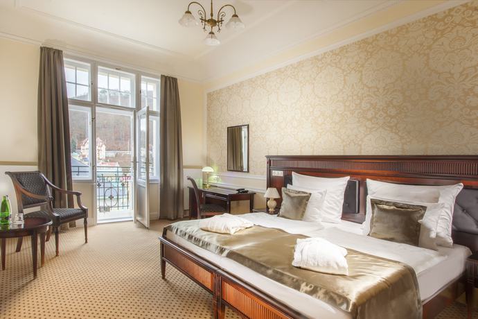 Imagen de la habitación del Hotel Luxury Spa Olympic Palace. Foto 12