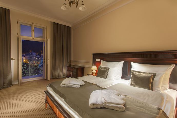 Imagen de la habitación del Hotel Luxury Spa Olympic Palace. Foto 15