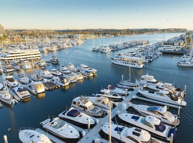 Imagen general del Hotel Luxury Space In the Marina. Foto 2