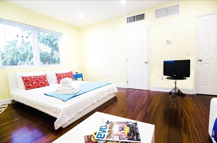 Imagen de la habitación del Hotel Luxury Star Suite. Foto 5