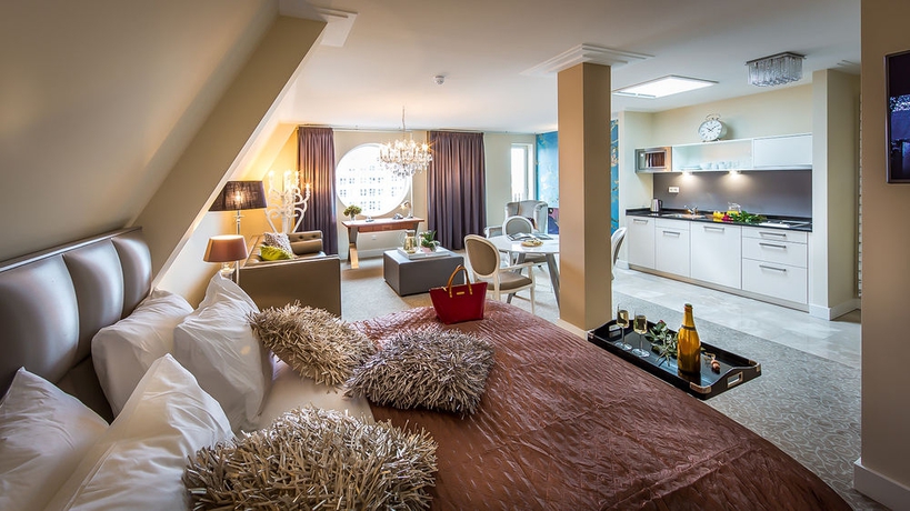 Imagen de la habitación del Hotel Luxury Suites Amsterdam. Foto 3