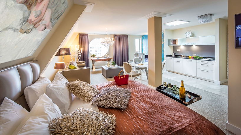 Imagen de la habitación del Hotel Luxury Suites Amsterdam. Foto 12