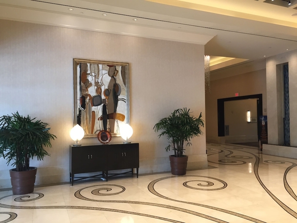 Imagen de los interiores del Hotel Luxury Suites International At The Signature. Foto 19