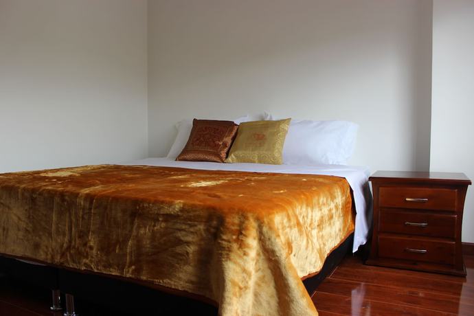 Imagen de la habitación del Hotel Luxury Suites and Apartments. Foto 19