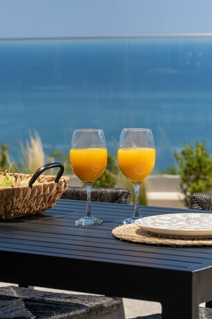 Imagen general del Hotel Luxury Villa Aqua With 2 Private Pools. Foto 18