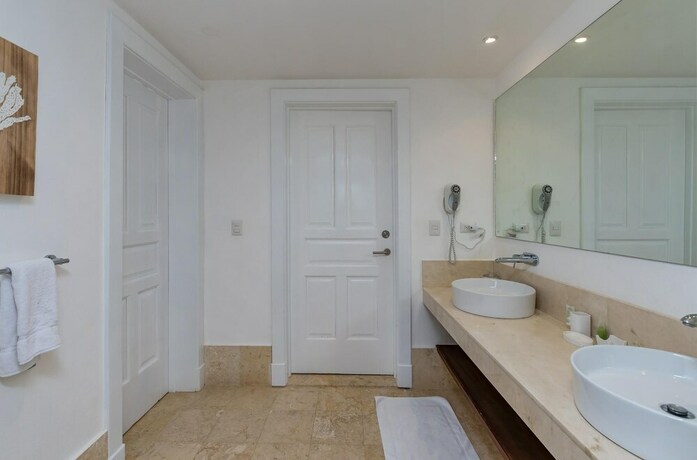 Imagen general del Hotel Luxury Villa at Puntacana Resort Club With Private Pool Terrace Golf Carts Butler Maid. Foto 11
