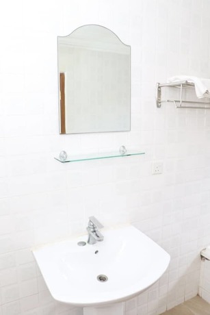 Imagen de la habitación del Hotel Luxury West. Foto 7