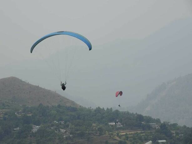 Imagen general del Hotel Luxus Nainital Adventure Park and Resort. Foto 12