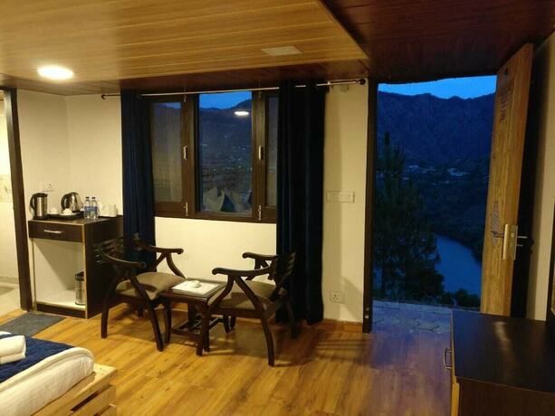 Imagen de la habitación del Hotel Luxus Nainital Adventure Park and Resort. Foto 21