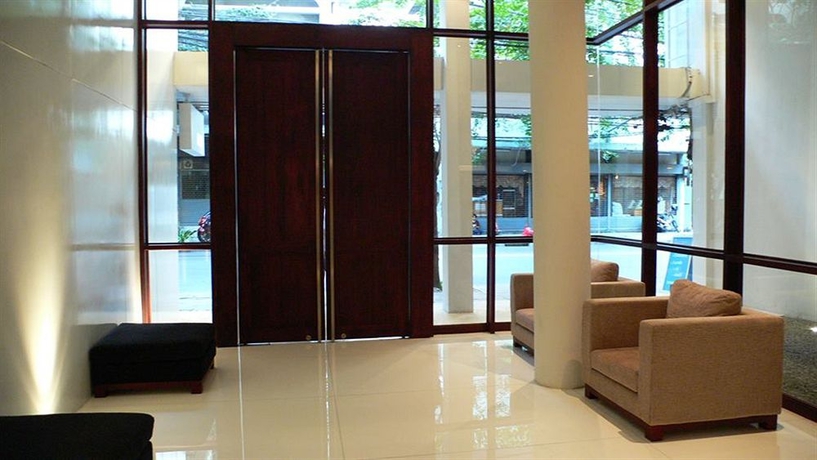 Imagen de los interiores del Hotel Luxx At Silom. Foto 4