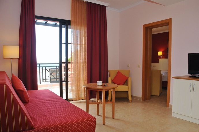 Imagen de la habitación del Hotel Luz Del Mar. Foto 3
