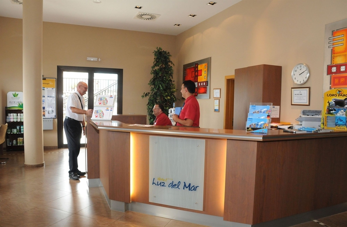 Imagen de los interiores del Hotel Luz Del Mar. Foto 11