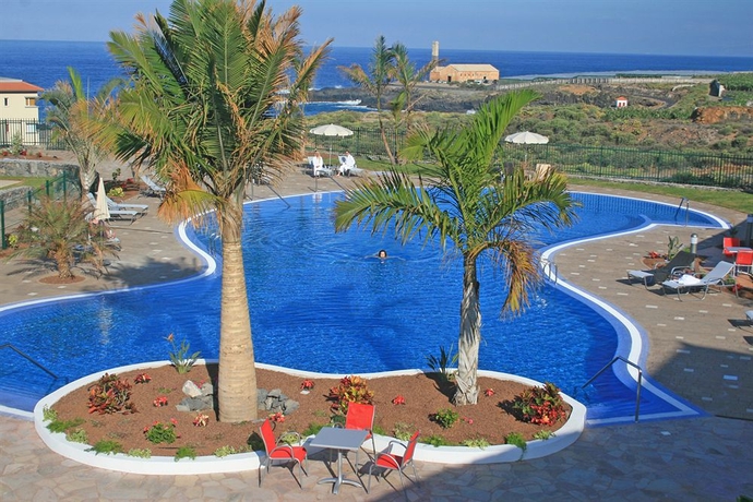 Imagen de la piscina del Hotel Luz Del Mar. Foto 15