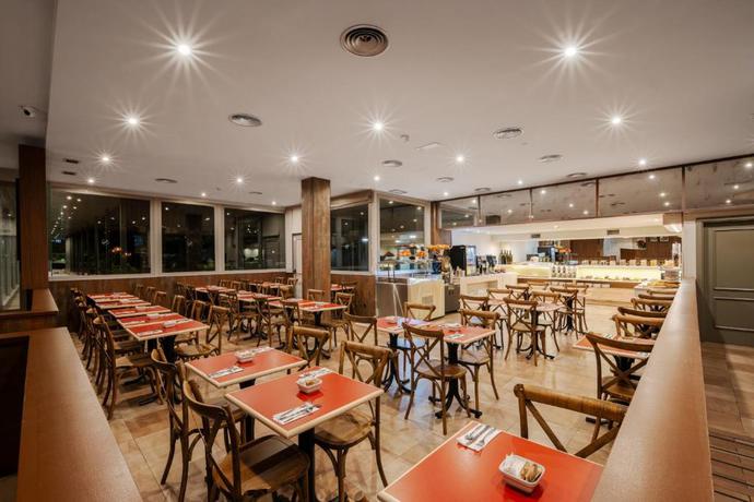 Imagen general del Hotel Luze Castellana. Foto 10