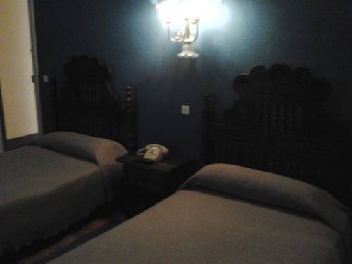 Imagen de la habitación del Hotel Luzon. Foto 10