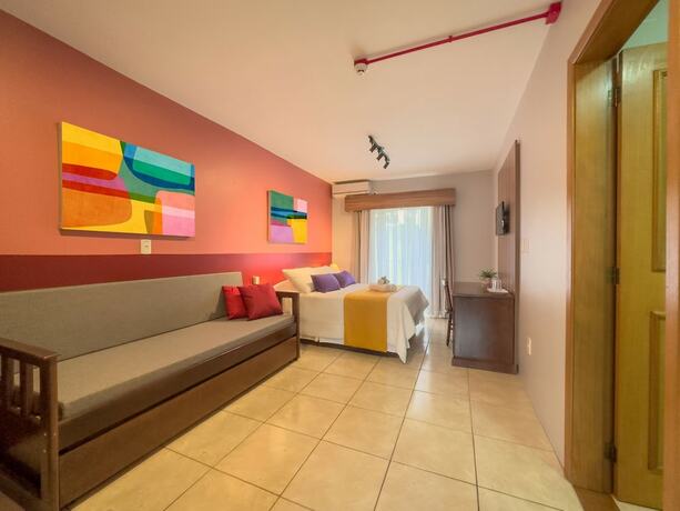 Imagen general del Hotel Luzzy. Foto 1