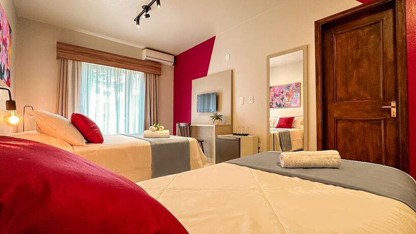 Imagen general del Hotel Luzzy. Foto 4
