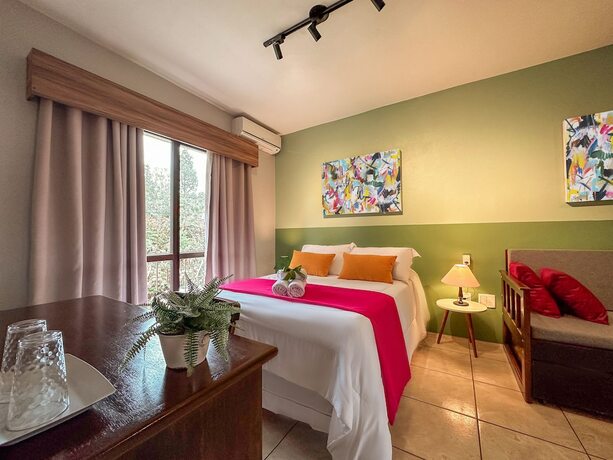 Imagen general del Hotel Luzzy. Foto 10