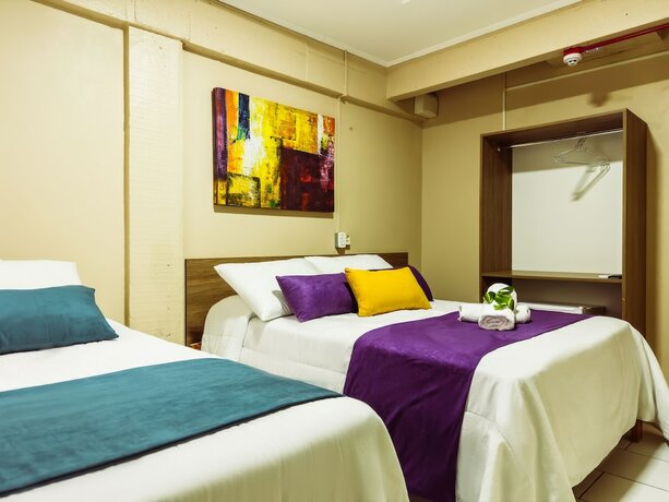 Imagen general del Hotel Luzzy. Foto 11