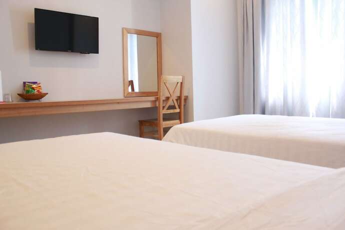 Imagen de la habitación del Hotel Ly Ky 2. Foto 21