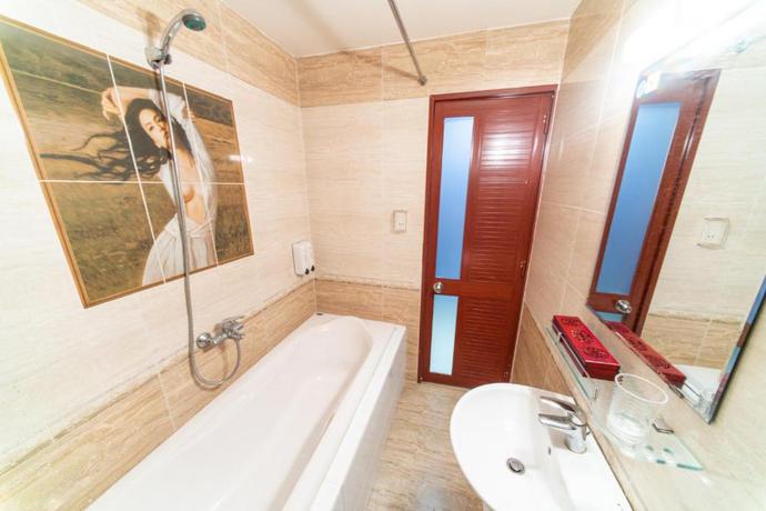 Imagen general del Hotel Ly Ly. Foto 5