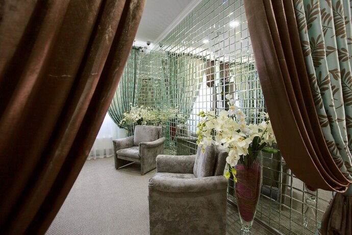 Imagen general del Hotel Lybid Plaza. Foto 9
