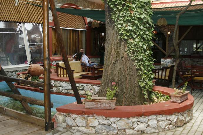 Imagen del bar/restaurante del Hotel Lydia, Kavala. Foto 5