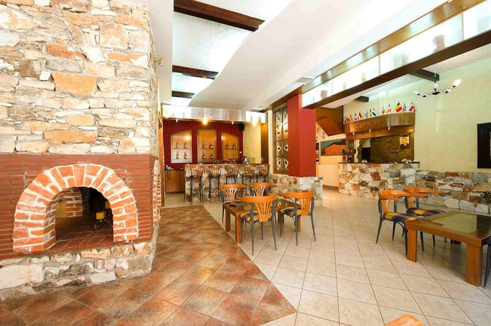 Imagen de los interiores del Hotel Lydia, Kavala. Foto 20
