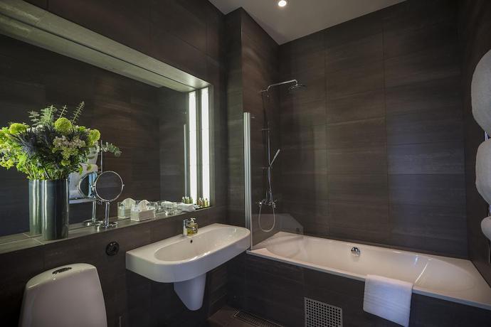 Imagen de la habitación del Hotel Lydmar. Foto 7