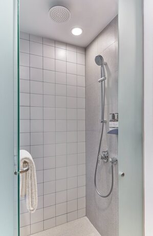 Imagen de la habitación del Hotel Lyf Farrer Park Singapore. Foto 16