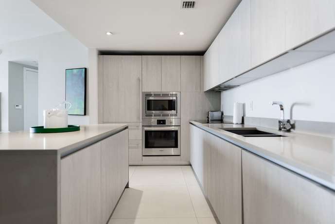 Imagen de la habitación del Hotel Lyfe Condo - Stay by the Beach - We Host. Foto 7