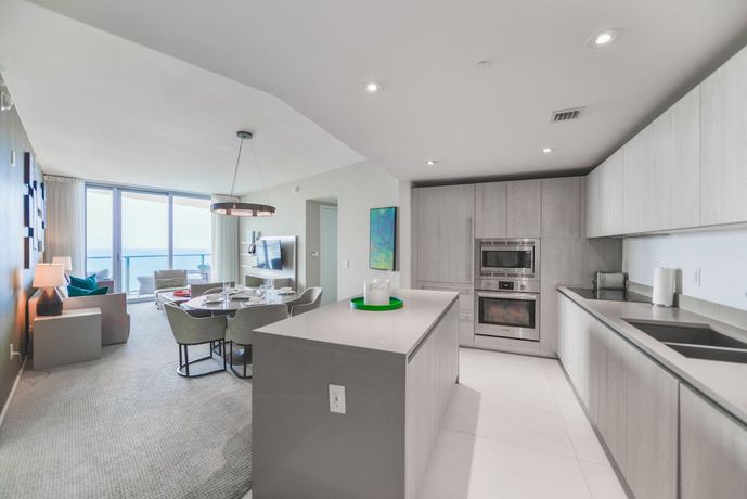 Imagen de la habitación del Hotel Lyfe Condo - Stay by the Beach - We Host. Foto 19