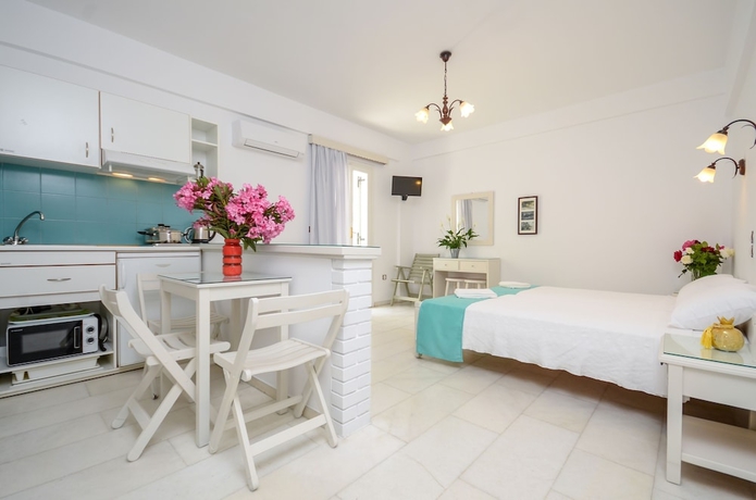 Imagen de la habitación del Hotel Lygdamis. Foto 6