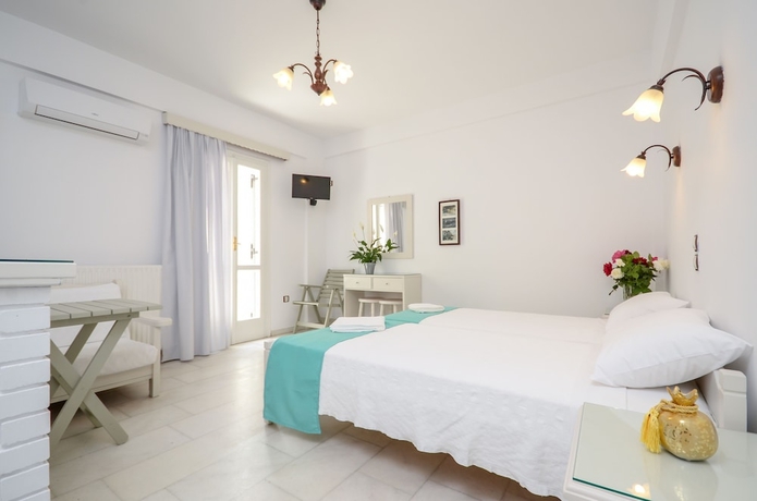 Imagen de la habitación del Hotel Lygdamis. Foto 10