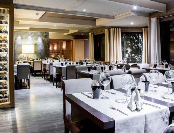 Imagen del bar/restaurante del Hotel Lykke & Spa Chamonix. Foto 3