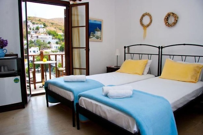 Imagen de la habitación del Hotel Lykomides. Foto 20