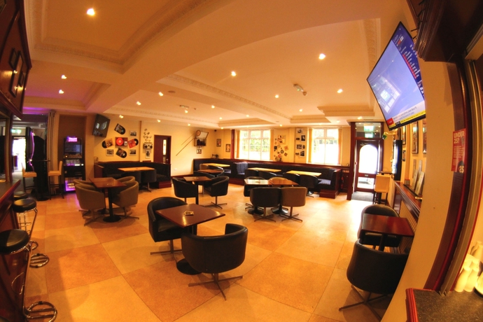 Imagen del bar/restaurante del Hotel Lymedale Suites. Foto 5