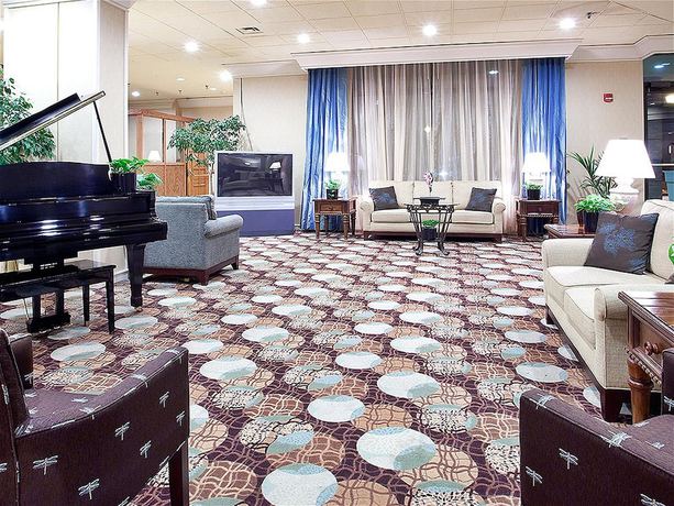 Imagen de los interiores del Hotel Lynchburg Grand Hotel. Foto 11