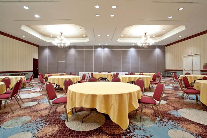 Imagen de los interiores del Hotel Lynchburg Grand Hotel. Foto 17