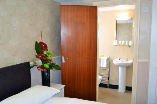 Imagen de la habitación del Hotel Lyndene, Blackpool. Foto 6
