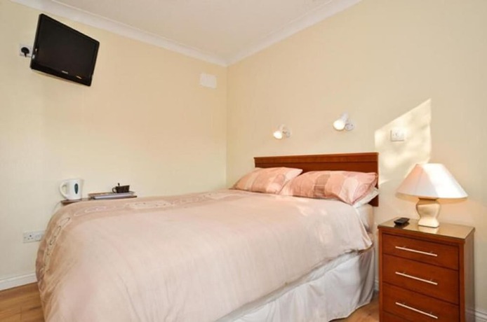 Imagen de la habitación del Hotel Lynfield Guest House. Foto 6