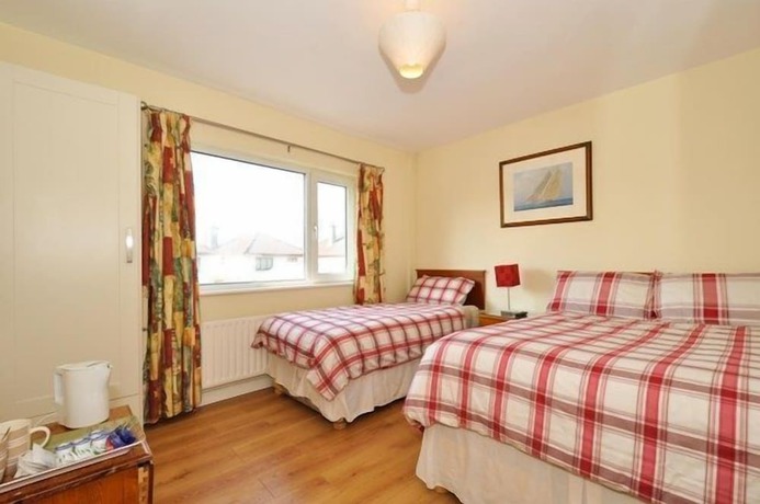 Imagen de la habitación del Hotel Lynfield Guest House. Foto 7