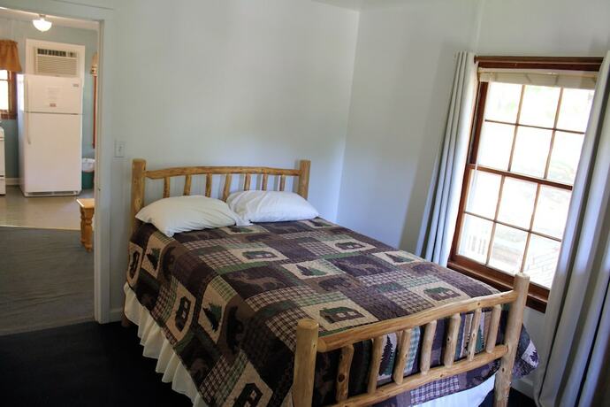 Imagen de la habitación del Hotel Lynnhurst Family Resort. Foto 11
