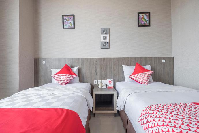 Imagen de la habitación del Hotel Lynt Hotel Makassar. Foto 4