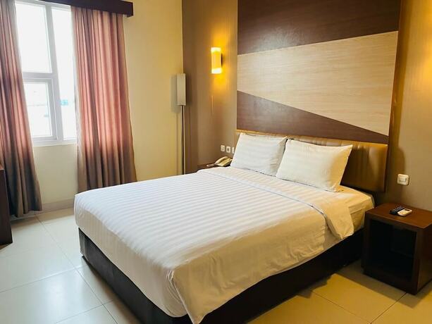 Imagen de la habitación del Hotel Lynt Jakarta. Foto 18