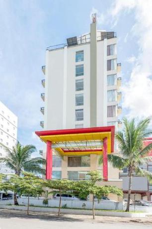 Imagen general del Hotel Lynt Makassar. Foto 3