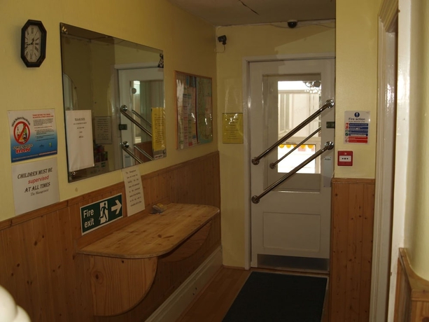 Imagen de los interiores del Hotel Lynton Apartments. Foto 16