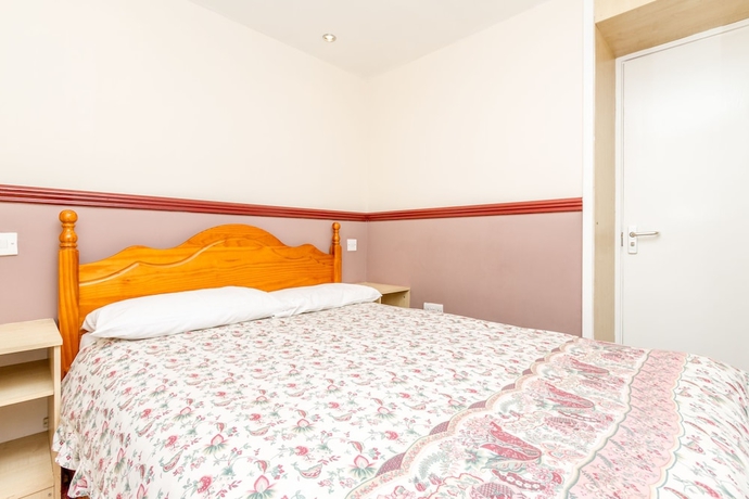 Imagen de la habitación del Hotel Lynton Apartments. Foto 14