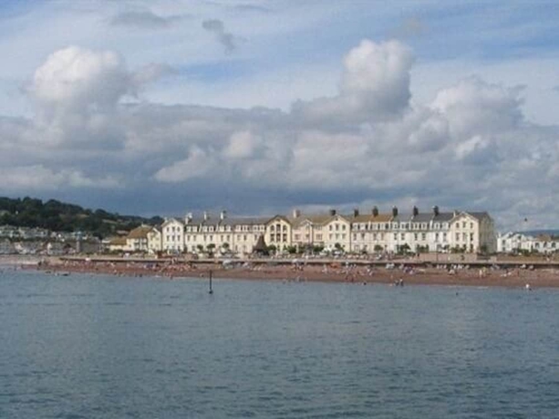 Imagen de los exteriores del Hotel Lynton House. Foto 14